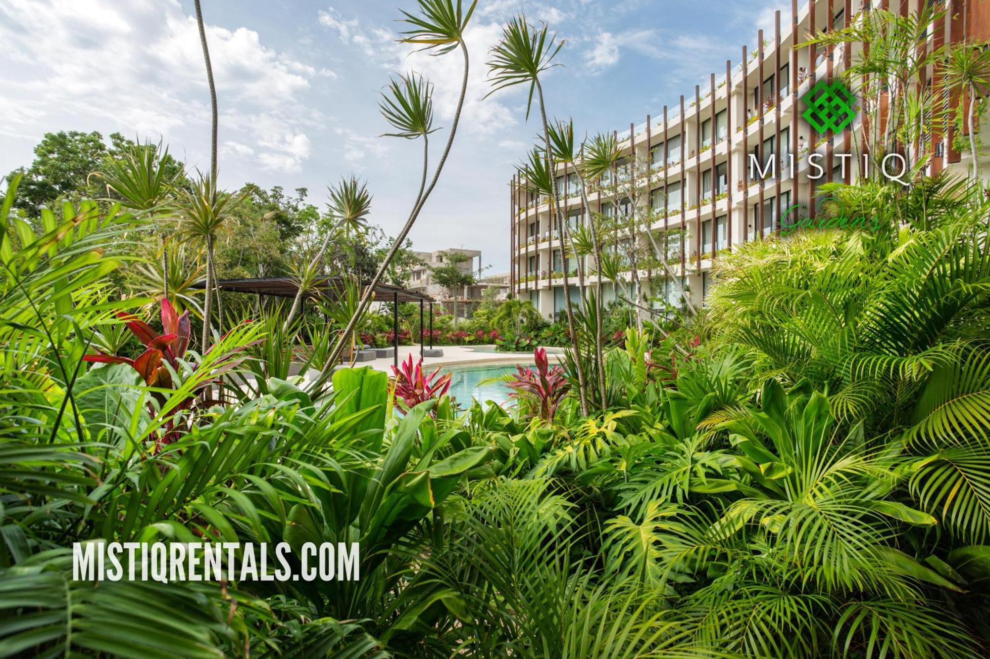 Mistiq Gardens Lägenhet Tulum Exteriör bild